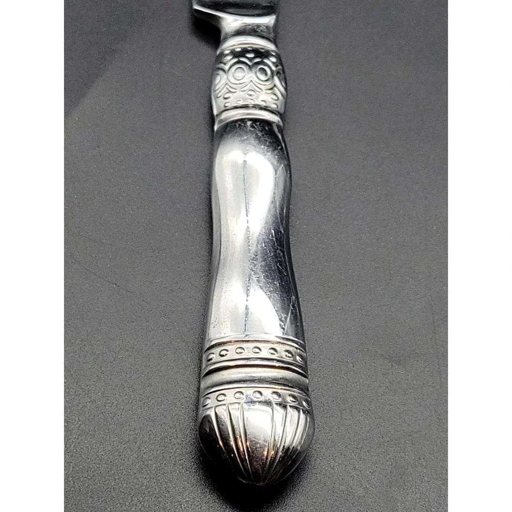 8 Dinner Knives Southern Living SL GALLERY Stainless 9 1/4